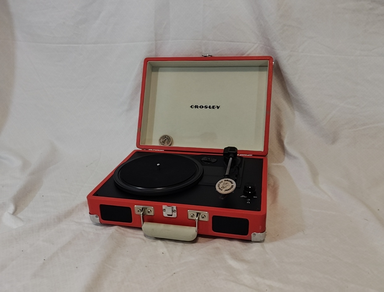 Crosley CR8005A-OR Turntable (Salmon)
