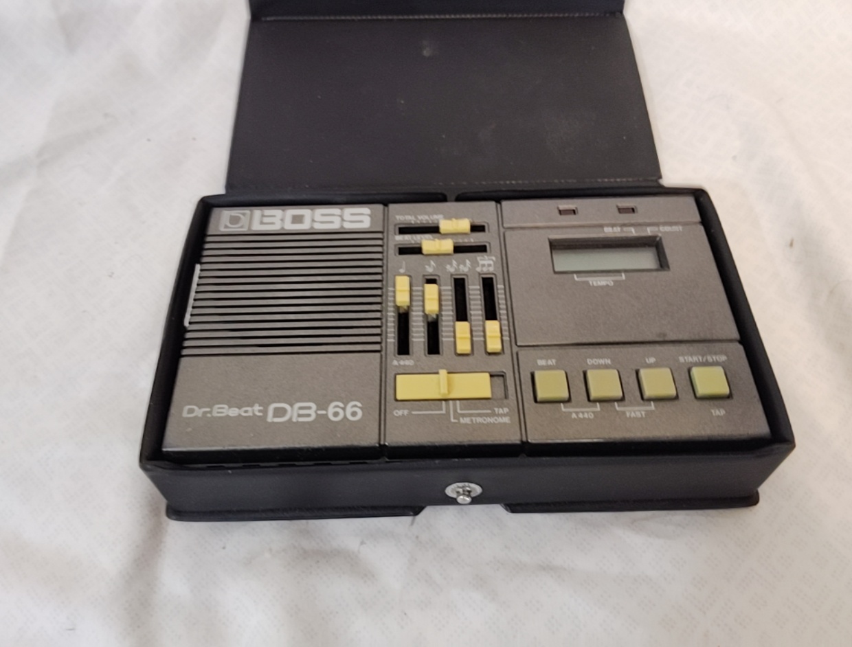 Dr. Beat DB-66