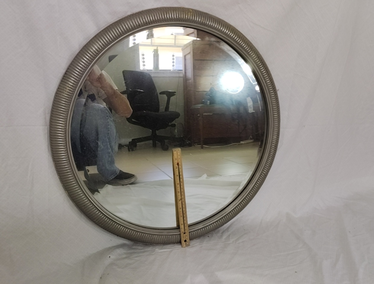 Mirror Round